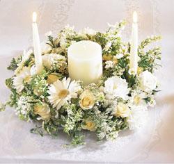 The FTD� Worldwide Romance� Unity Candle Arrangement